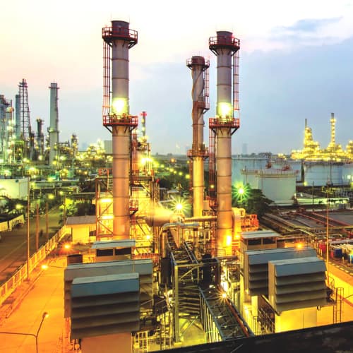 Refinería con estructuras protegidas por recubrimientos ENECON