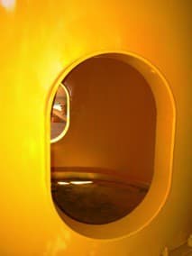 Detalle del acceso al Venturi completamente restaurado y protegido con el recubrimiento CHEMCLAD SC amarillo.