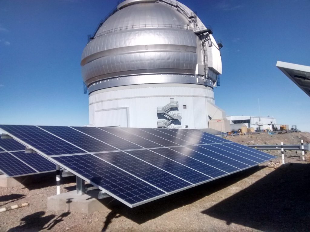 Protección Veredas y Bases Paneles Solares